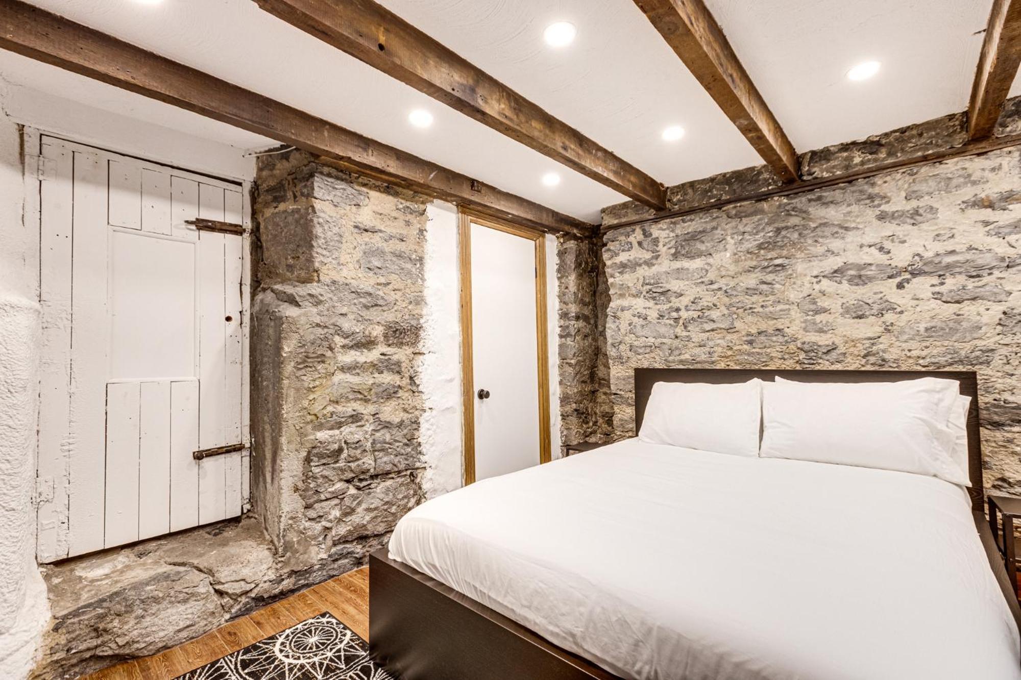 Apartement Saint Andre Montréal Esterno foto